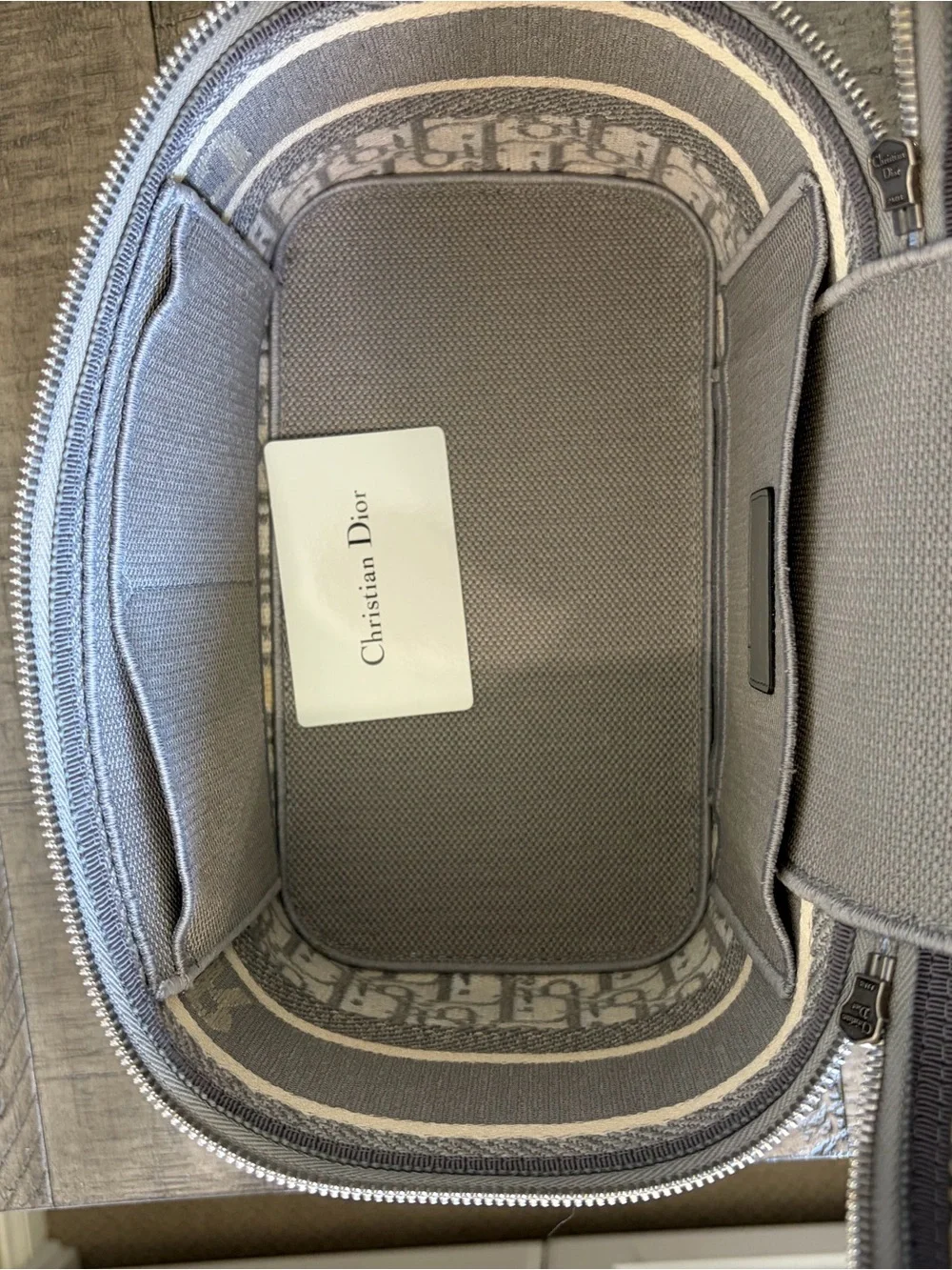 Dior Light Gray Dior Oblique Vanity Case - Picture 13 of 16